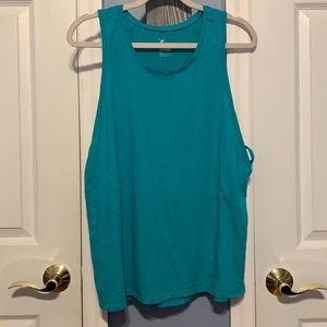 Workout tank with cross detail on the sides